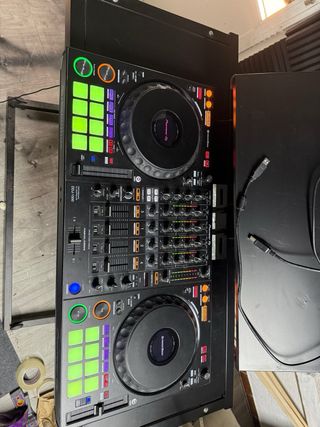 Controlador DJ Pioneer DDJ-1000