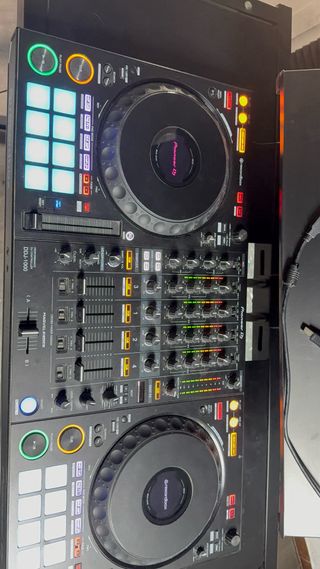 Controlador DJ Pioneer DDJ-1000