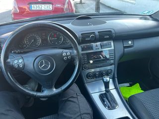 Mercedes-Benz Clase C 2007