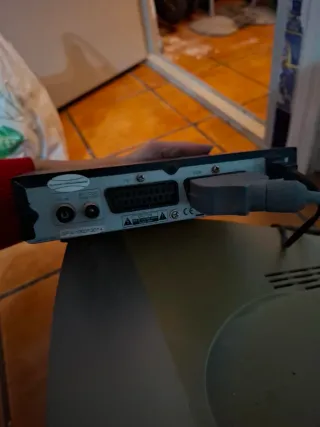 Televisor Grundig Beige/Plata