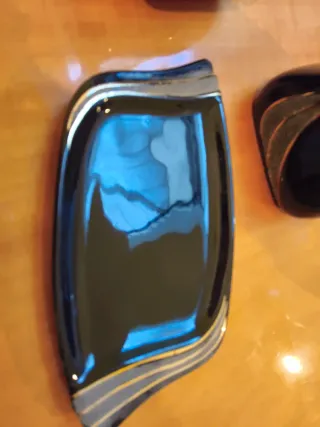 Juego tocador negro con detalles dorados