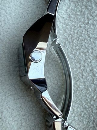Reloj Seiko Alba AKA V782-5A90 Diseño Espacial de segunda mano por