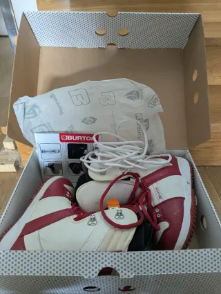 Botas Snowboard Burton Blancas y Rojas