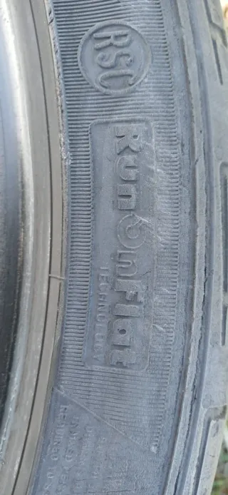 Neumático Dunlop  tecnología Run flat 285/31R21