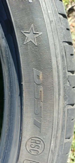 Neumático Dunlop  tecnología Run flat 285/31R21