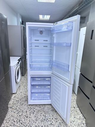 Nevera Beko con Garantía