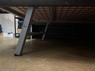 Sofá cama 3 plazas + silla giratoria (conjunto)