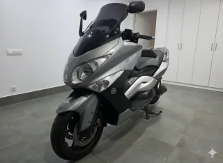 Yamaha T-MAX 500 ABS Akrapovic