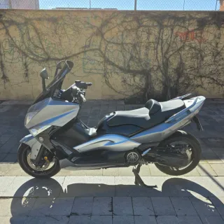Yamaha T-MAX 500 ABS Akrapovic