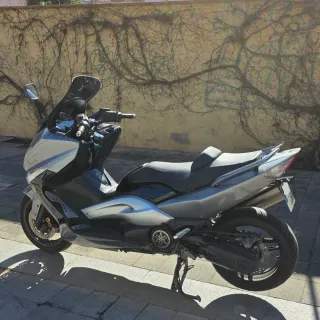 Yamaha T-MAX 500 ABS Akrapovic