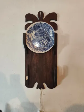 Portaplato decorativo madera y porcelana