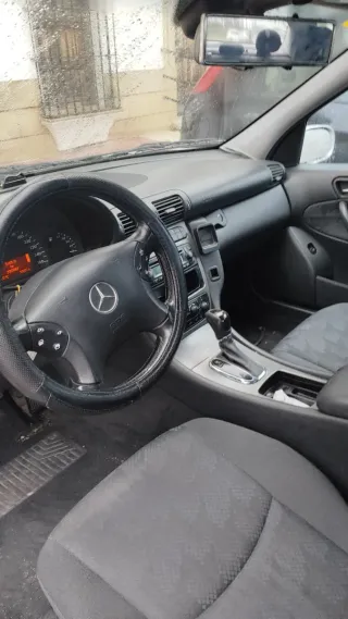 Despiece Mercedes Clase C220