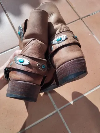 Botines Sendra Marrones con Turquesa