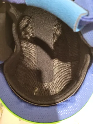 Casco y gafas de esquí infantil