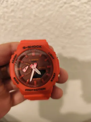 Reloj deportivo rojo g-shock