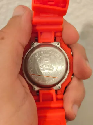 Reloj deportivo rojo g-shock