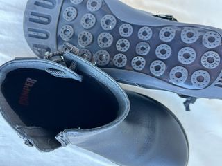 Botines Camper Peu de piel negros, Talla 42