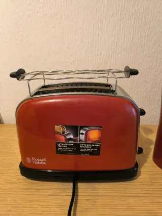 Exprimidor, Tostadora y Hervidor Rojo