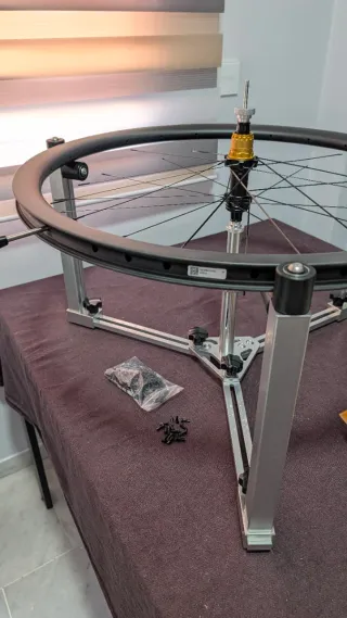Montajes de ruedas de carbono a la carta