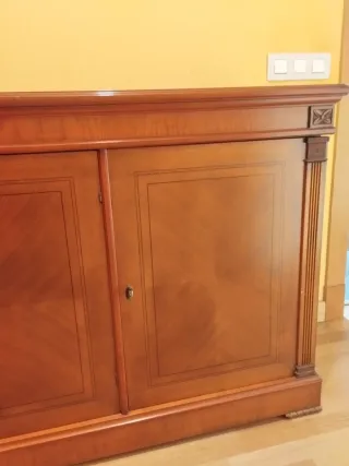 Aparador madera maciza