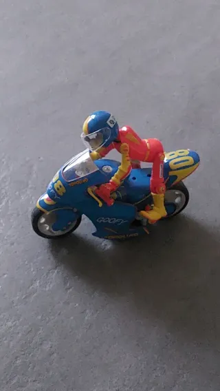 Moto GP Pippo gadget Disney