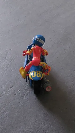 Moto GP Pippo gadget Disney