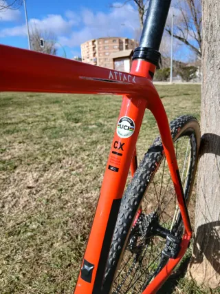 Bicicleta Gravel/Ciclocross MMR Roja