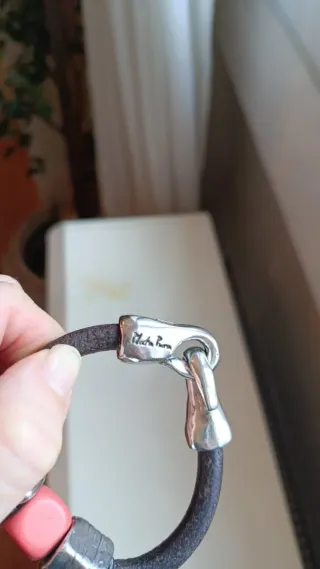 Pulsera Cuero y Plata con Piedra Coral