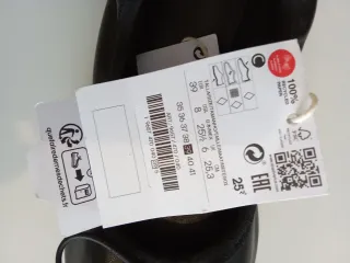 Stradivarius Merceditas Tacón Bajo Negro