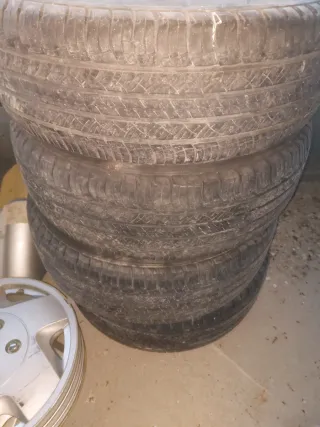 Llantas Mitsubishi Pajero Michelin 215/65/16