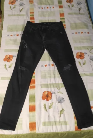 Pantalón Vaquero Negro