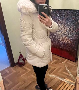 Abrigo Oysho blancocrema talla S con capucha nuevo