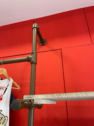 Scaffale industriale in ferro e legno