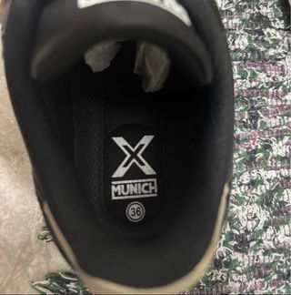 Zapatillas Munich Negro Piel unisex