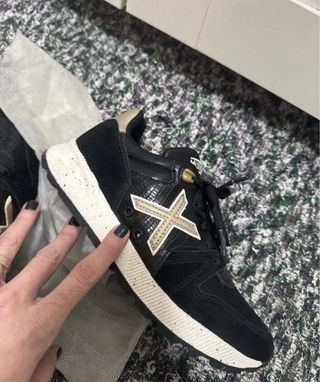 Zapatillas Munich Negro Piel unisex