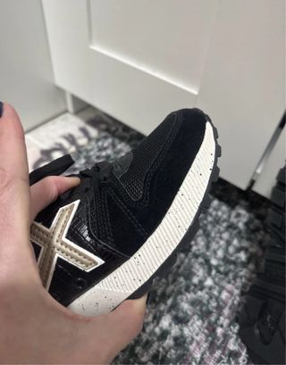 Zapatillas Munich Negro Piel unisex