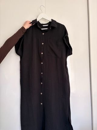 Vestido negro largo comprado en San Fernando.