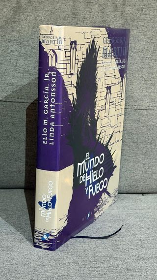 El mundo de hielo y fuego – George R. R. Martin