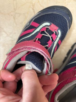 Zapatillas deportivas niño/a azul y rosa numero 31