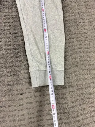 ¡¡OFERTA!! Talla L Pantalón Nike Gris