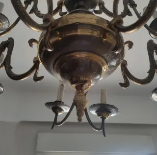 Lámpara de araña antigua metal y cristal