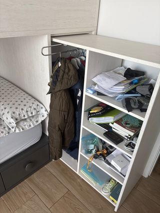 Literas con armarios y cajones