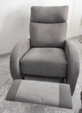 Poltrona relax in tessuto grigio