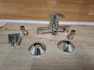 Grifo y soporte flexo metal