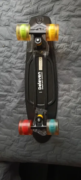 Patinete Deleven Rainbow Light Collection