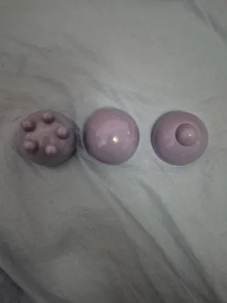 Massaggiatore a infrarossi a forma di delfino