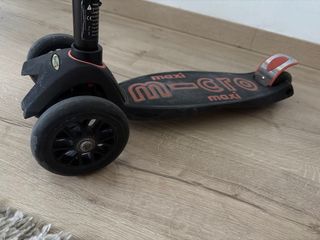 Patinete Micro Maxi Negro 3 Ruedas