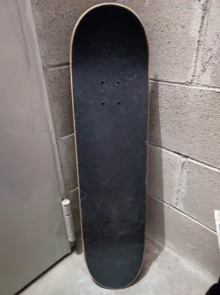 Monopatín NUEVO con diseño degradado