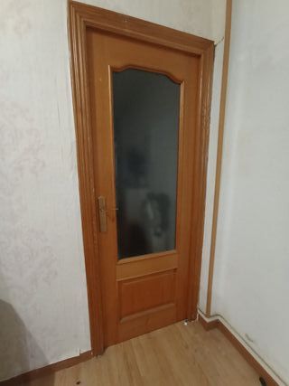 2 Puertas Madera con Cristal y Marco
