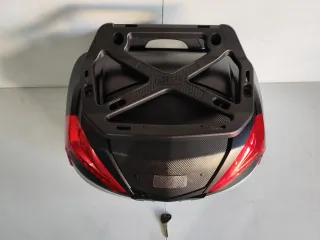 GIVI V56+respaldo+portaequipajes